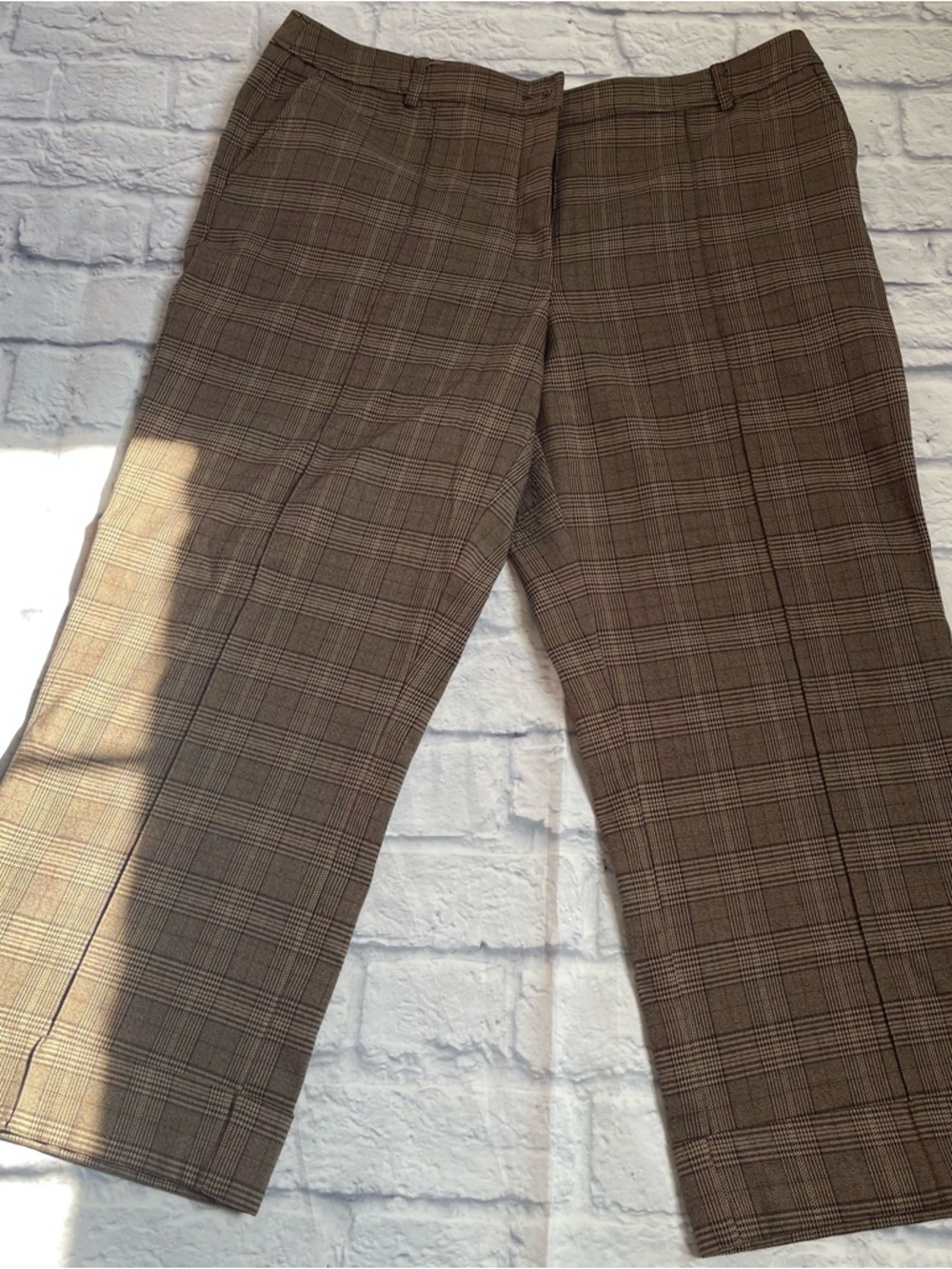 New York & Company Plaid Cropped Pants